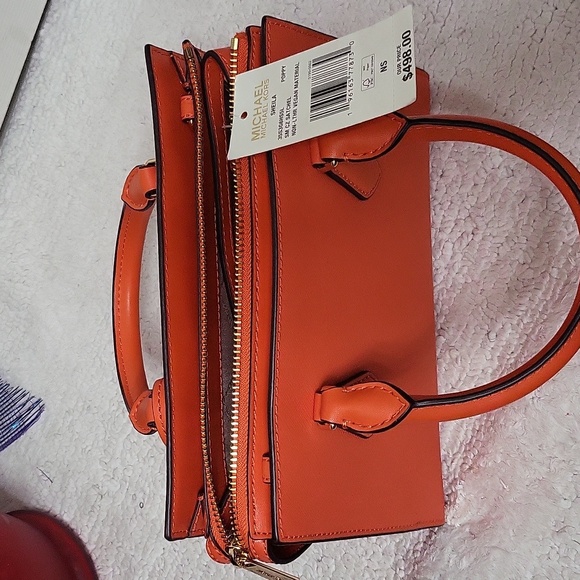 Michael Kors Sheila Small Satchel - Picture 9 of 11